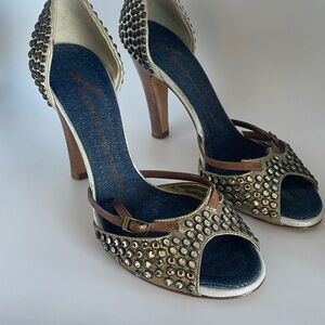 Giuseppe Zanotti Gold and Brown Studded Heels